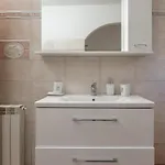 With Parking Space Kostrena, Rijeka - 14285 Апартаменты Кострена