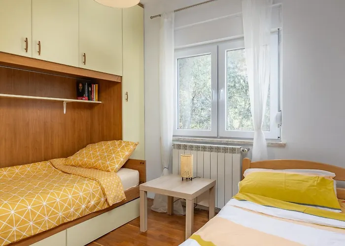 Appartement With Parking Space Kostrena, Rijeka - 14285 *
